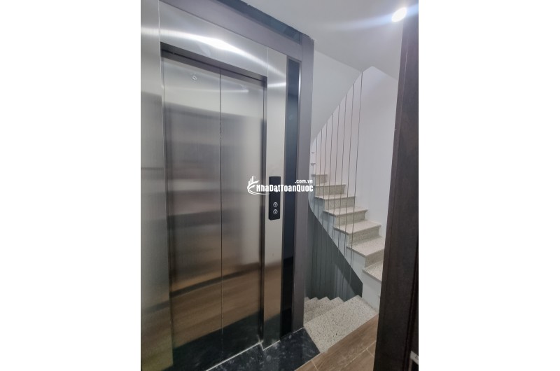 Cần bán nhà Trung Liệt 27m 6 tầng thang máy, hơn 10 tỷ